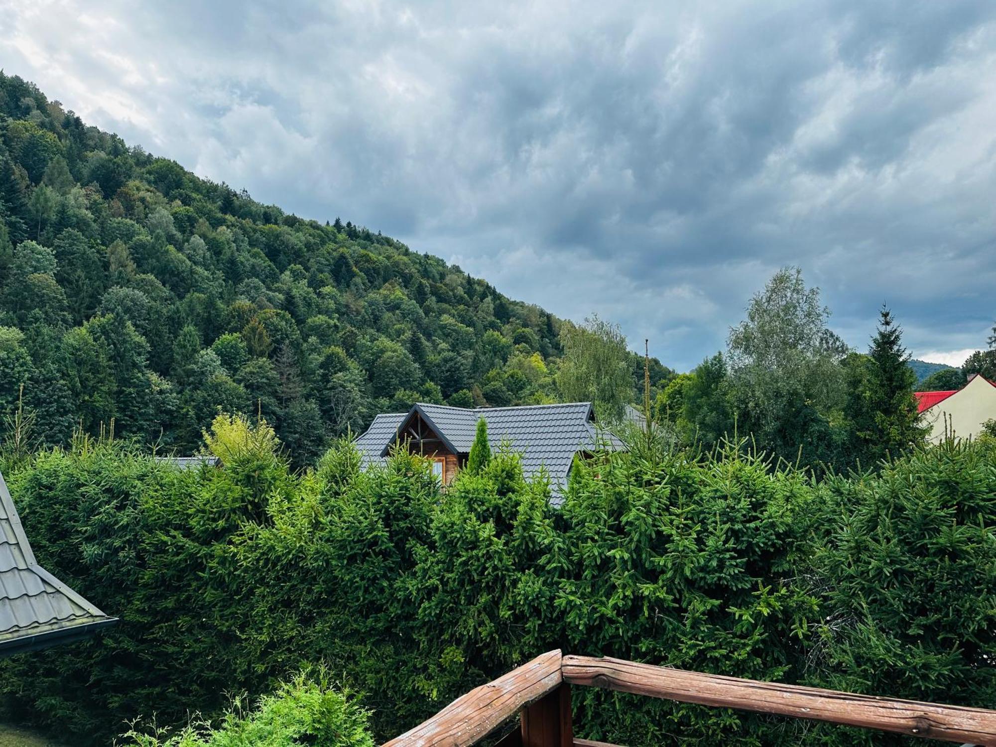 Nad Grajcarkiem - Pensjonat Hotel Szczawnica Buitenkant foto